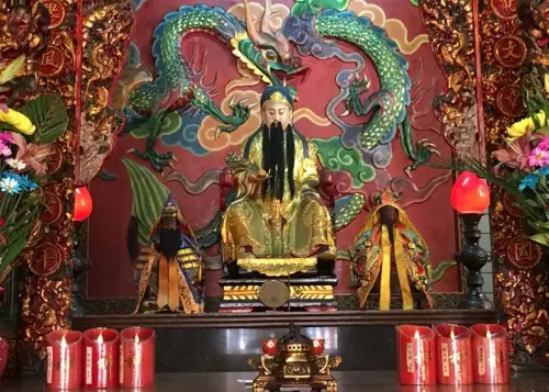 ▲文昌帝君掌管人的「祿籍」，也就是學業與功名；魁星帝君則主掌科舉考試能否高中。（圖／NOWNEWS資料照）