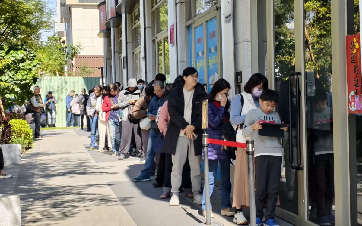 ▲台中家用廚餘機補助活動期間，各大電器行出現購買人潮。（圖／台中市政府提供，2026.01.09）