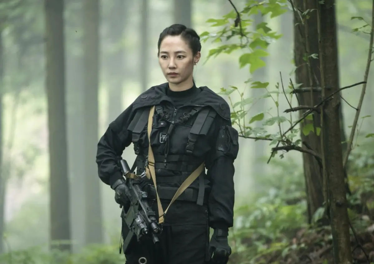 ▲《尋秦記》電影版眾星片酬排行榜被傳以中國女星白百何（如圖）的1500萬人民幣最高，其他原班人馬港星回歸，身價和她都有巨大落差。身為男主角又兼老闆的古天樂，更是片酬零元，只收票房分紅。（圖／摘自新假期JetSo FB）