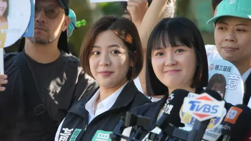 ▲民眾黨女力吳怡萱（右）、黃瀞瑩先後誕生寶寶。（圖／記者呂炯昌攝）