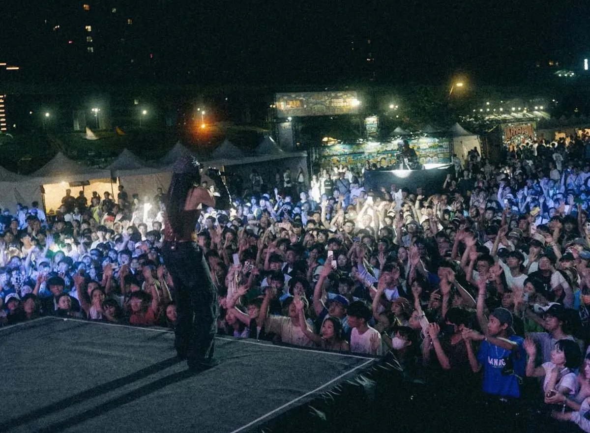 ▲「龍虎門247音樂日」將於今日在台北流行音樂中心戶外空間登場，今日舉行前夜祭，而明（11）日是音樂日。本文整理完整卡司、時間節目表、交通資訊等一次看。（圖／翻攝龍虎門247音樂日臉書www.facebook.com/longhumen.hiphop）