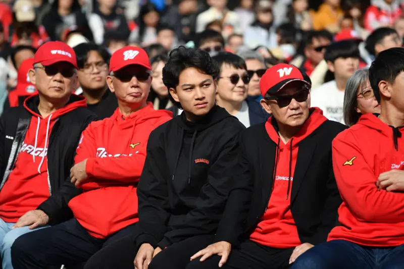 徐若熙旅日變敵人!古林睿煬祝賀超兇 霸氣喊:最後一次祝福你