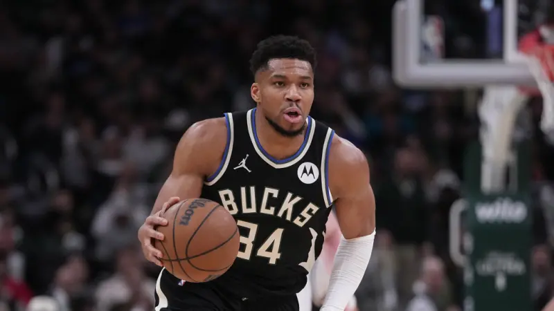 影／字母哥無情封蓋詹皇！雷迪克盛讚　瑞佛斯：僅他和此人能做到