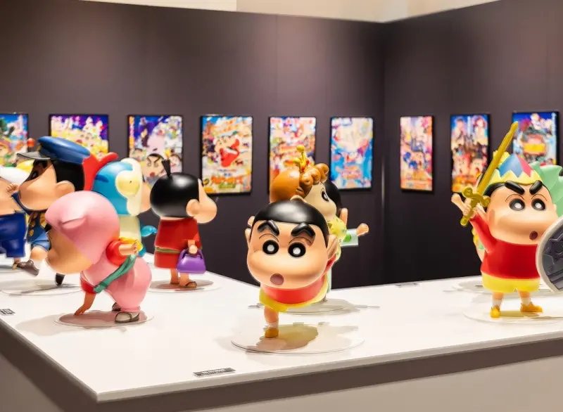 蠟筆小新展覽在華山！22小新公仔、6電影場景 票價、購票攻略整理