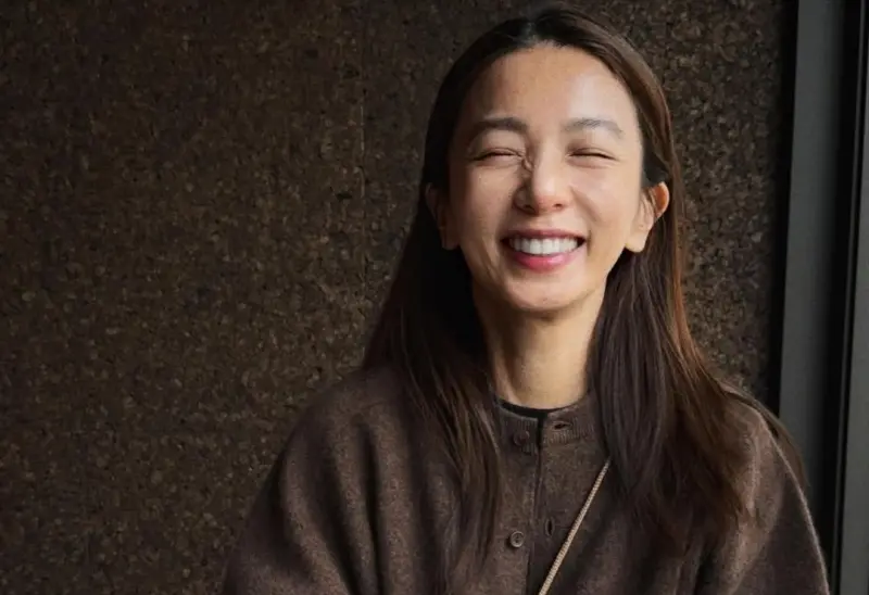 Hebe回台低潮發長文！認了長期失眠　起床崩潰大哭：努力卻睡不好