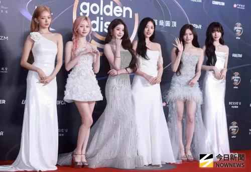 ▲IVE要擺冷酷姿勢時，竟忍不住全員笑場。（圖／記者葉政勳攝）