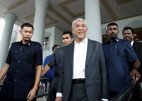 曾遭判刑卻喊卡！安華盟友阿末扎希弊案畫句點　證據不足推翻惹議
