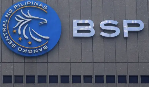 菲律賓央行陷兩難！通膨回溫景氣轉弱　連5降後恐暫停降息
