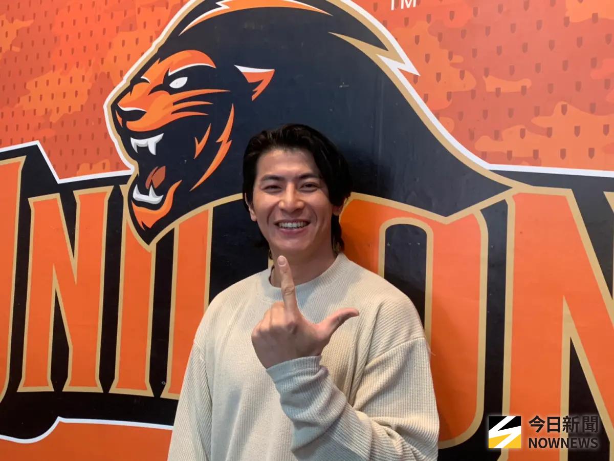 ▲統一獅陳傑憲今日出席林安可歡送會，他表示雖然相當不捨好兄弟出國，但也覺得很驕傲，與有榮焉。（圖／記者陳柏翰攝,2025.1.11）