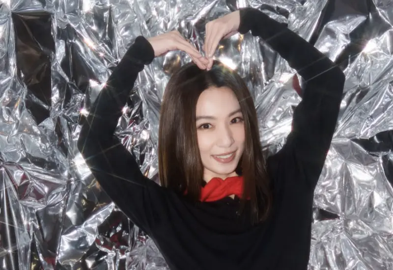 S.H.E成名最早是她!Hebe長期失眠爆壓力 被催生自嘲高齡產婦