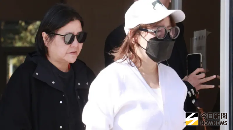 藍心湄、邱瓈寬爆哭送別曹西平！逸祥回憶起山豬：他也走得很突然