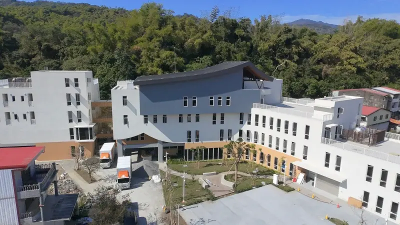 六龜區行政中心獲金質獎肯定　打造山城服務新亮點