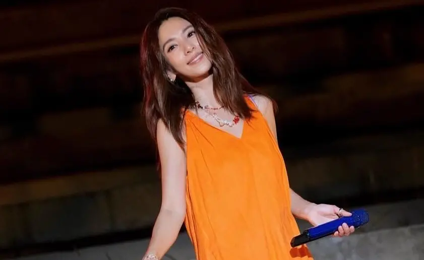 ▲從S.H.E Hebe到田馥甄，她從偶像歌手完美轉型成文藝女神，但竟曾被誤認是不同人，不少粉絲驚呼：「不是雙胞胎嗎？」（圖／Hebe IG@hebe_tien_0330）