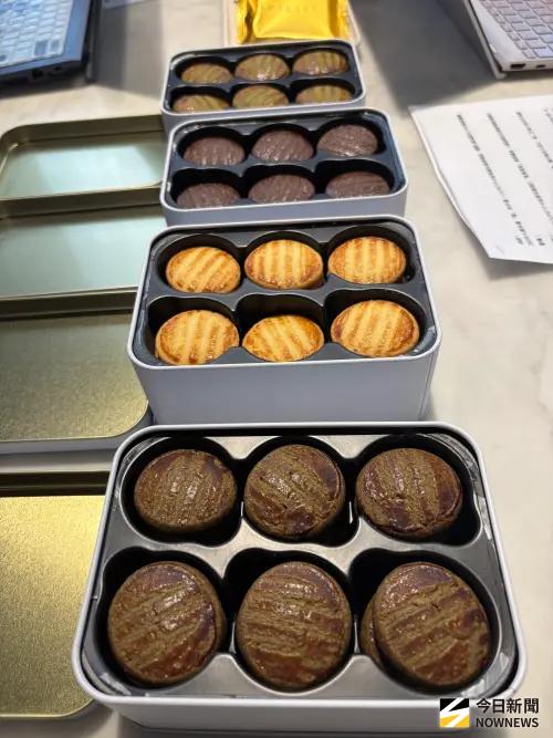 ▲「富貴發財」系列，打破傳統曲奇厚重且易碎的口感，打造成一口尺寸，不沾手也不掉屑。（圖／記者金武鳳攝，2026.1.13)