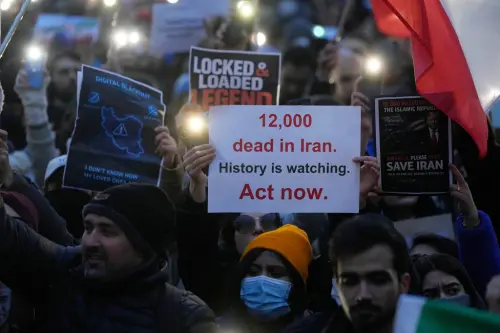 影／伊朗斷網鎮壓示威「傳已釀1.2萬人死亡」當局僅認2000死
