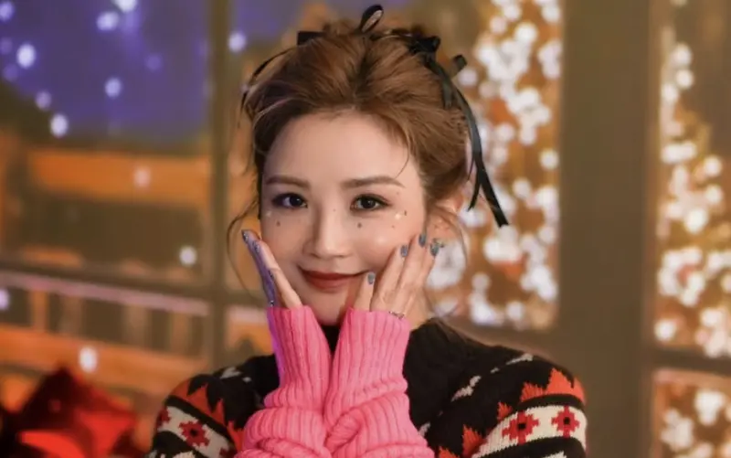 43歲阿Sa蔡卓妍認愛小10歲健身男！大方公開關係：我們很穩定