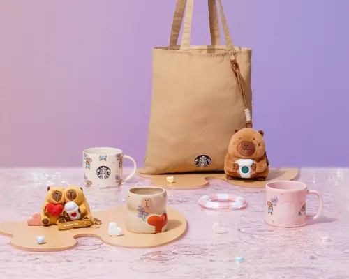 ▲星巴克呆萌水豚系列新品。（圖／星巴克starbucks.com.tw）