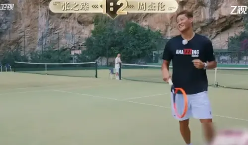 ▲張之臻誇周杰倫球技了得。（圖／翻攝自微博）