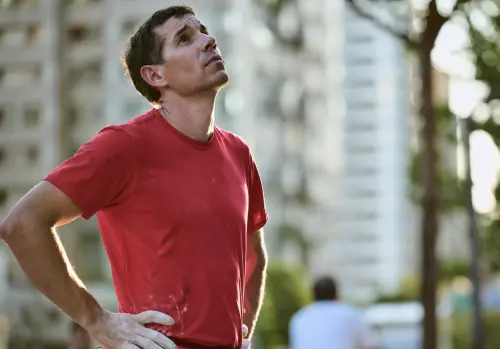 ▲艾力克斯霍諾德將於1月24日徒手攀爬台北101。（圖／Netflix提供）