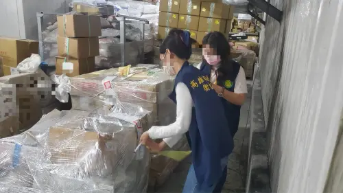 雞排過期快8年！高雄倉庫「存925公斤逾期食品」　食藥署罰30萬
