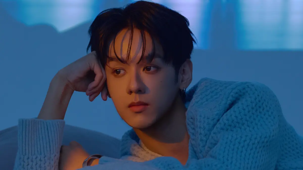 ▲洪暐哲在簽唱會演唱《整形過後》韓文插曲，韓國觀光客聽了詢問「是韓國的歌手嗎」。（圖／年代整合行銷提供）