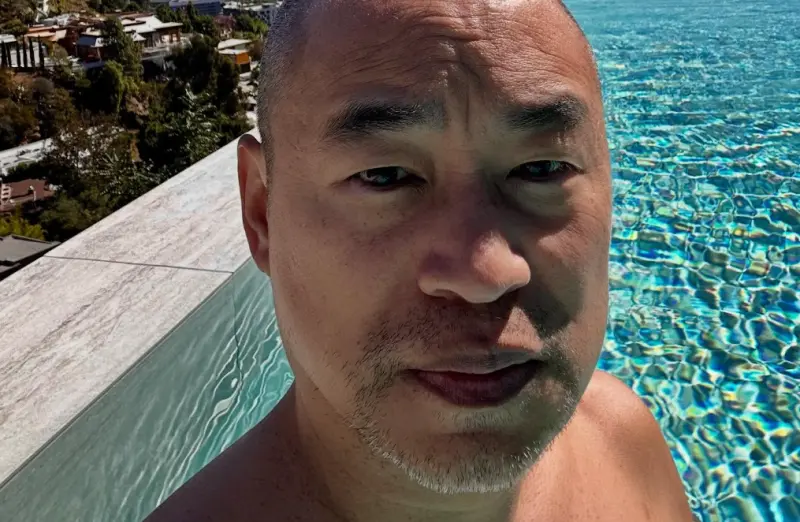 劉容嘉罕提舊愛黃立成！看Uncle炒幣虧7億長皺紋　笑虧：該保養了