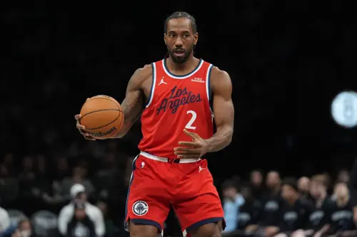 NBA／雷納德「戰神」模式啟動！近12場數據冠絕聯盟　率快艇衝冠
