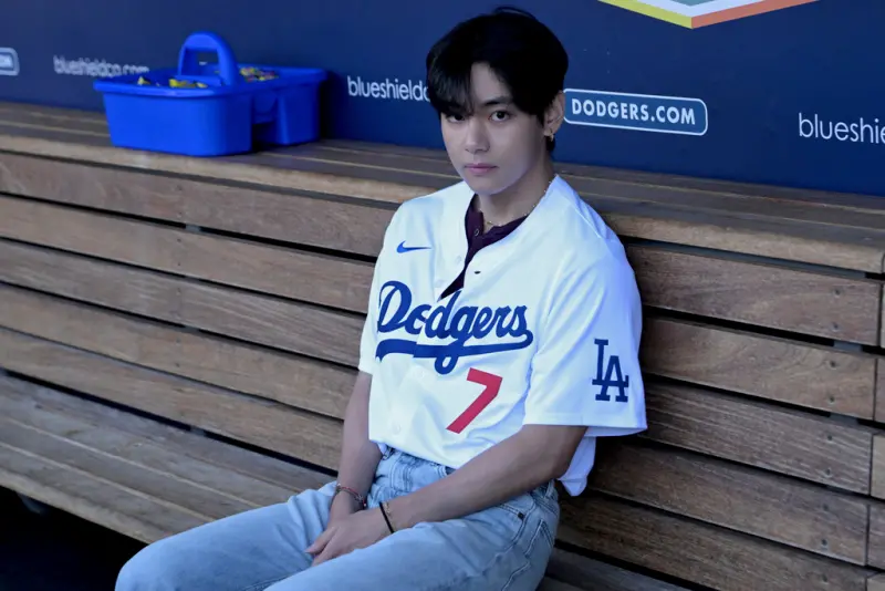 BTS曾全員登上百大帥哥榜！V、柾國霸榜10年互不相讓　紀錄太驚人