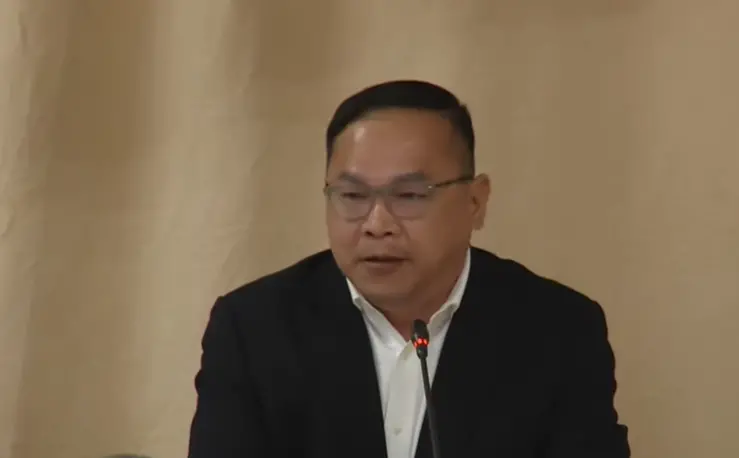 場面火爆！張亞中「講國語好不好」　王義川反嗆：聽不懂去找翻譯