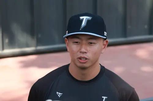 鄭宗哲WBC集訓搶頭香原因超暖！1個月兩度被DFA吐心聲：沒少哭過
