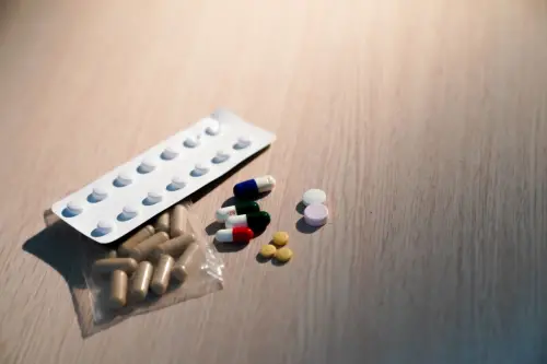 藥別亂吃！藥師示警「不當用藥4情況」：嚴重恐急性腎損傷
