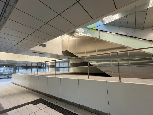 ▲新北捷運局進一步說明，該空間未來將打通作為「地下連通道」，讓兩條路線在完工後能夠順利銜接，提供旅客更便利、流暢的轉乘動線。（圖／新北捷運）