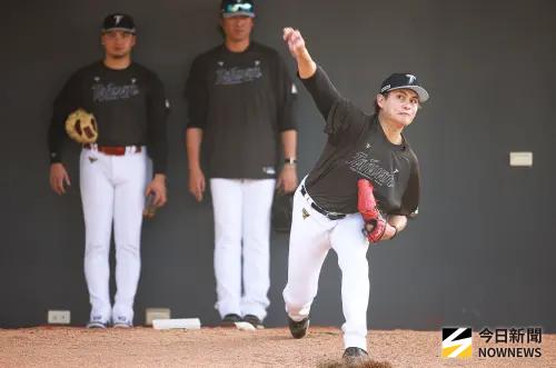 經典賽／為何中華隊PitchCom用英語非國語？張奕點出2球種易搞混
