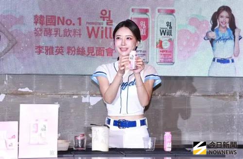 ▲提到過年計畫，李雅英透露今年過年會陪伴家人，2月初家人也會飛來台灣玩。（圖／記者吳翊緁攝影）