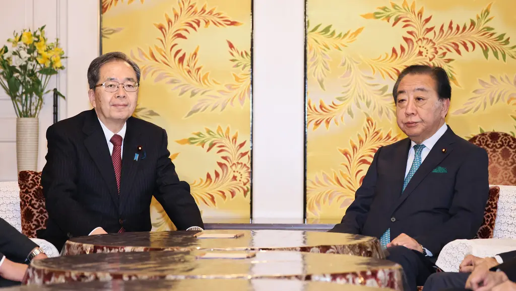 ▲日本最大在野黨立憲民主黨和公明黨宣布，兩黨同意共組新政黨，以集結支持中間派政策的勢力。圖左為公明黨黨魁齊藤鐵夫，圖右為立憲民主黨黨魁野田佳彥。（圖／美聯社／達志影像）