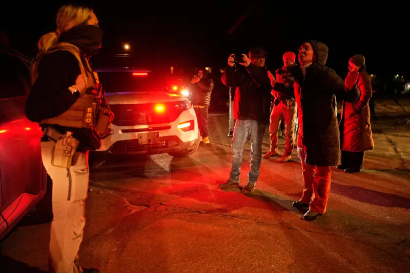 明尼阿波利斯ICE又開槍傷人!上週剛鬧出人命 當地示威再起