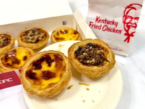 肯德基蛋撻「假停賣真漲價」！新蛋塔變酥貴2元　改配方瘋狂掉屑
