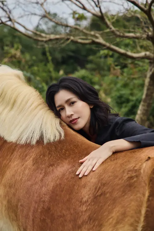 ▲平常就有健身習慣的張家慧身材維持得宜，跟公司許願想演出殺手或其他需要功夫的角色。（圖／幸星娛樂提供）