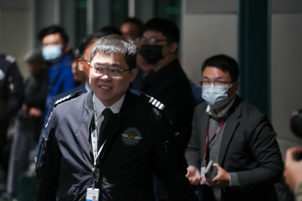 ▲台北-鳳凰城首航由星宇航空張國煒董事長執飛。（圖／星宇航空）