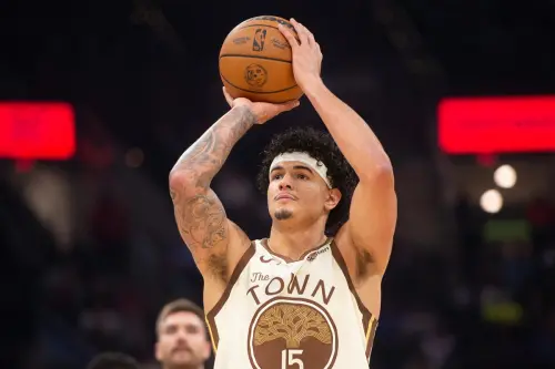 影／勇士替補大將受傷！左腳踝呈恐怖扭曲　無法行走確定缺席比賽
