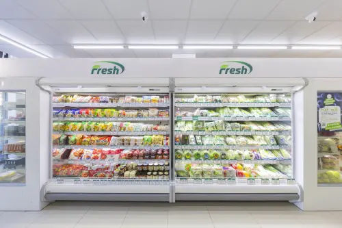 ▲7-11雙北首間Fresh店型「Fresh橋港門市」整合了蔬菜水果、冷藏、冷凍等逾百項生鮮類別商品。（圖／7-11.com.tw）