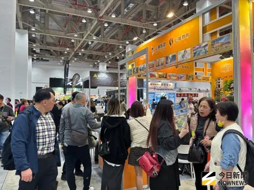 ▲台中百工百業博覽會今（16）日起四天在台中國際會展中心盛大開展，七大展區集結逾千家品牌參展，首日吸引大批人潮湧入。（圖／記者金武鳳攝，2026.1.16)