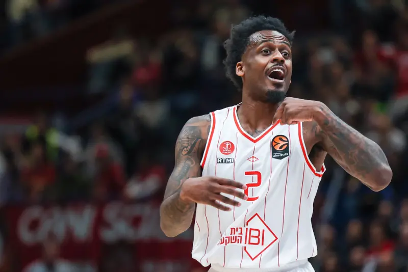 ▲現年29歲的布萊克尼（Antonio Blakeney），被指控在2022-23賽季效力中國CBA籃球聯賽江蘇龍肯帝亞期間，於一場與廣東宏遠的比賽中，涉嫌操縱比賽，透過「控分」讓球隊輸到預期以外的分數，藉此讓賭客獲利。（圖／美聯社／達志影像）