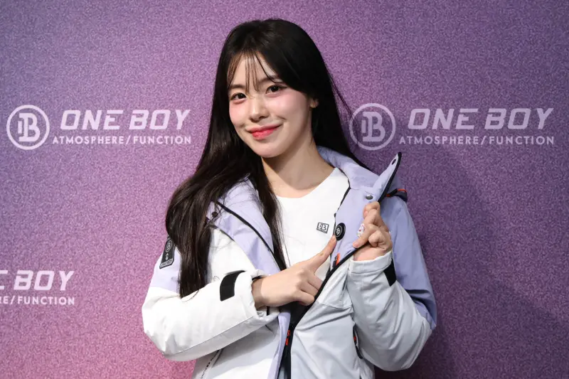 李多慧化身「最暖店長」粉絲擠爆櫃位　實穿ONE BOY直呼：好暖