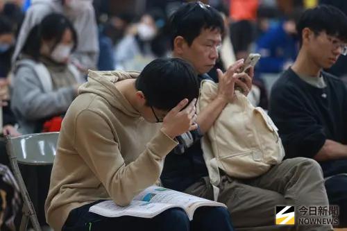 115學測各科答案與五標預測懶人包！數A魔王題、自然歷屆最難？
