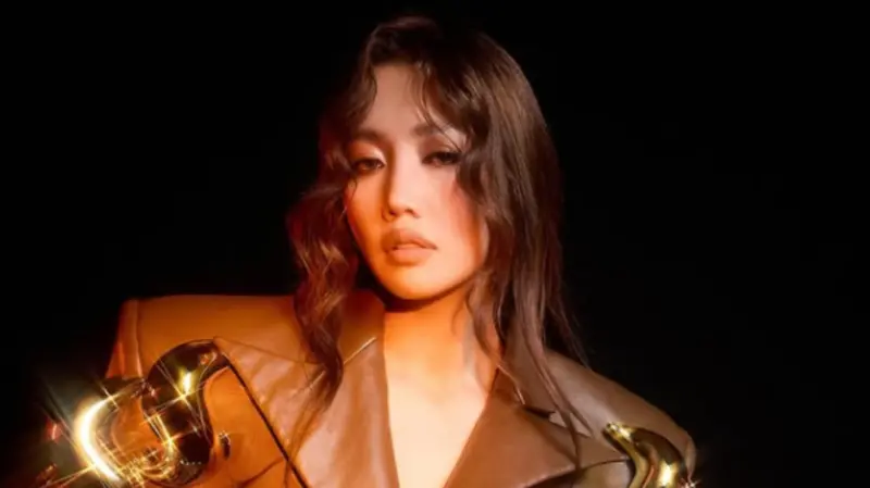 A-Lin唱一半淚崩台上道歉！逼哭全場　吐婚變心境：曾經那麼愛你