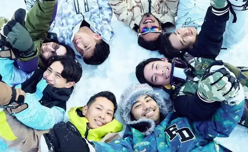 ▲日本戀綜《我的咖啡男友》第二季在13日播出後，再度引發高度討論。（圖／IG@netflixjp）