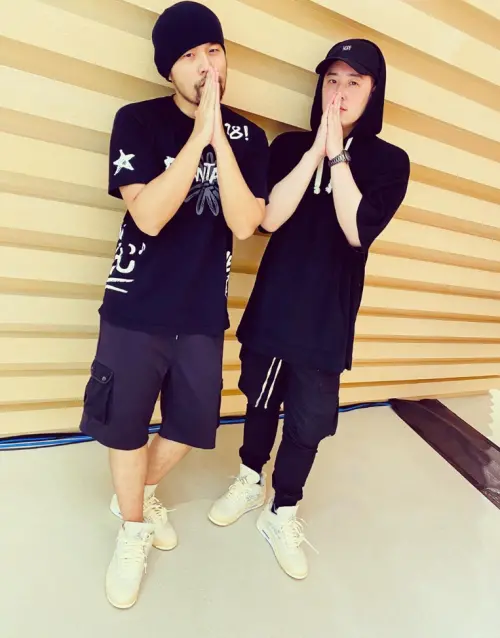 ▲潘瑋柏、周杰倫都愛打網球　是相識20年好友，曾穿同一雙喬丹球鞋合照。（圖／潘瑋柏IG@willpan23）