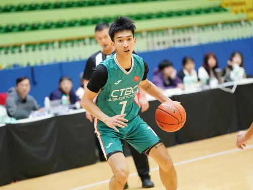 ▲張俊生的灌籃能力相當驚人。（圖／大專體總提供）