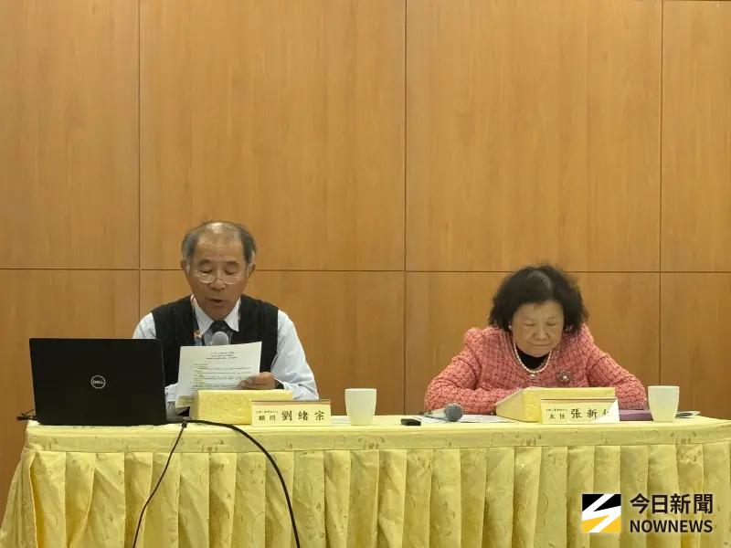 ▲大考中心顧問劉緒宗（左）、大考中心主任張新仁（右）。（圖／記者李青縈攝）